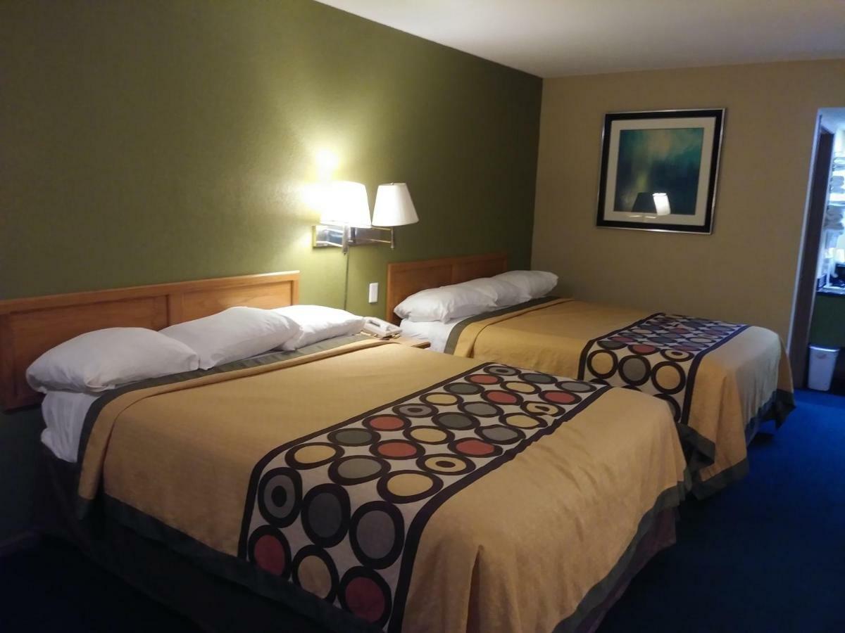 Budgetel Inn & Suites Butler Ngoại thất bức ảnh